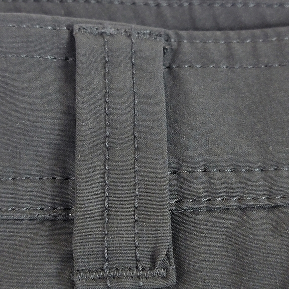 Eddie Bauer Black Adventurer 2.0 Active Hiking/Pickleball Skirt/Skort Sz 14 - Picture 11 of 15